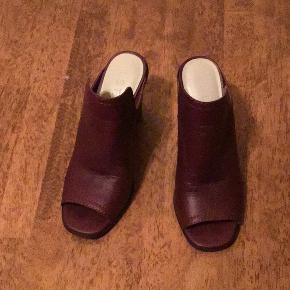 1 State shoes